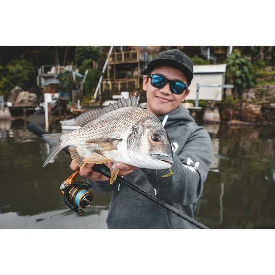 Daiwa Aird LT 2500 Spinning Reel 1 Daiwa Aird LT 2500 Spinning Reel