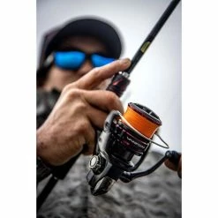 Shimano Vanford 1000 Spinning Reel -Fishing Storage Shop BCF 600810 03 hi res