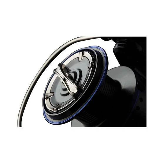 Savage Gear SGS10 10000 FD Spinning Reel 1 Savage Gear SGS10 10000 FD Spinning Reel