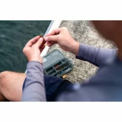 Versus VS-804 Tackle Box Black -Fishing Storage Shop BCF 643666 02 hi res